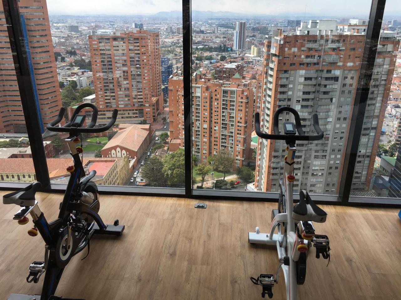 Enjoy In Bogota Hotel Bagian luar foto
